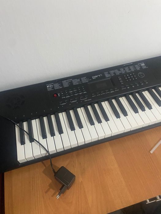 Denn Dek494 синтезатор