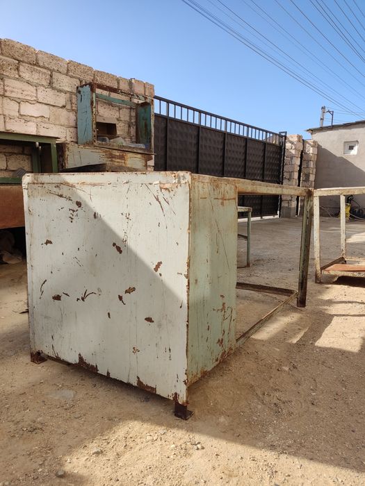 Советский железный стол