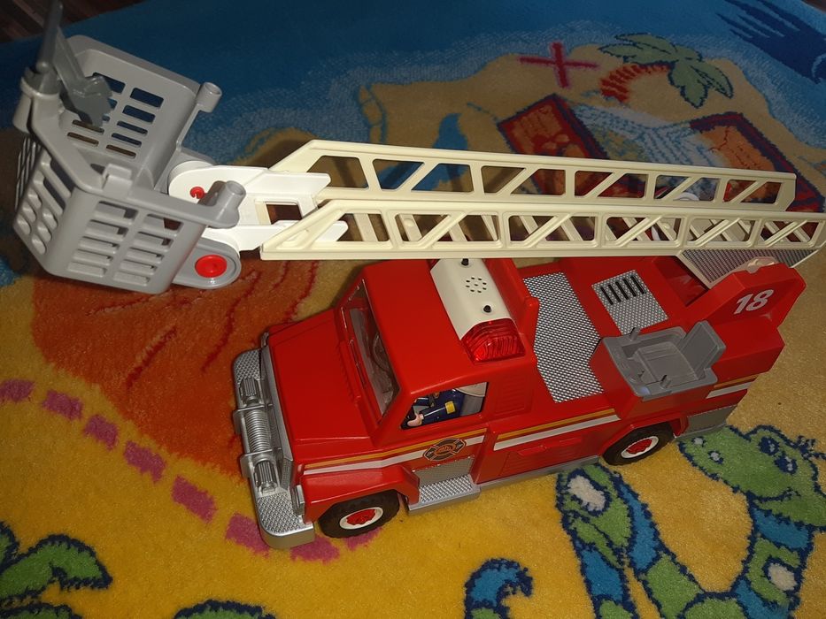 Masina de pompieri  Playmobil