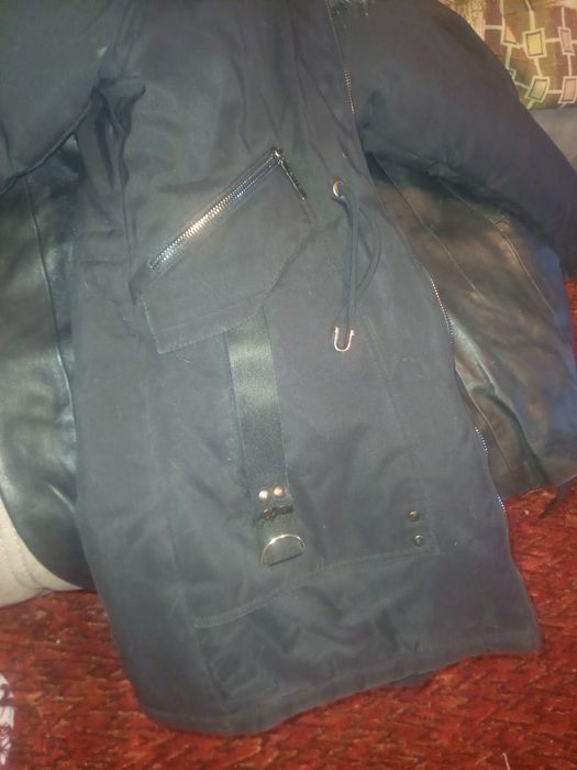 Куртка удлинённая зимняя для девочки.