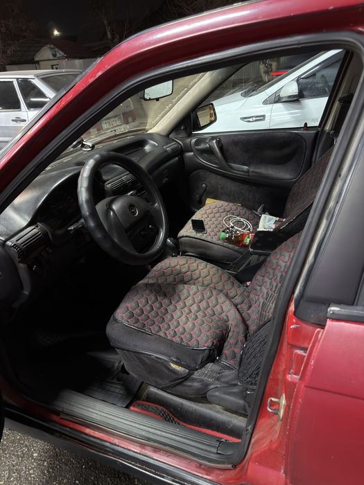 Продается 1992 г Opel Astra