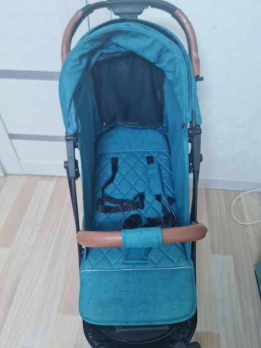 Продаётся детская коляска