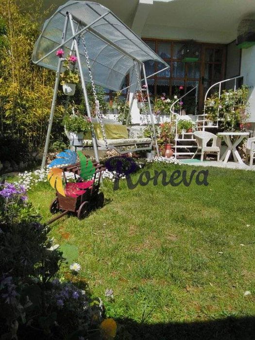 Къща в Варна, област-к.к. Св.Св. Константин и Елена площ 350 цена 420