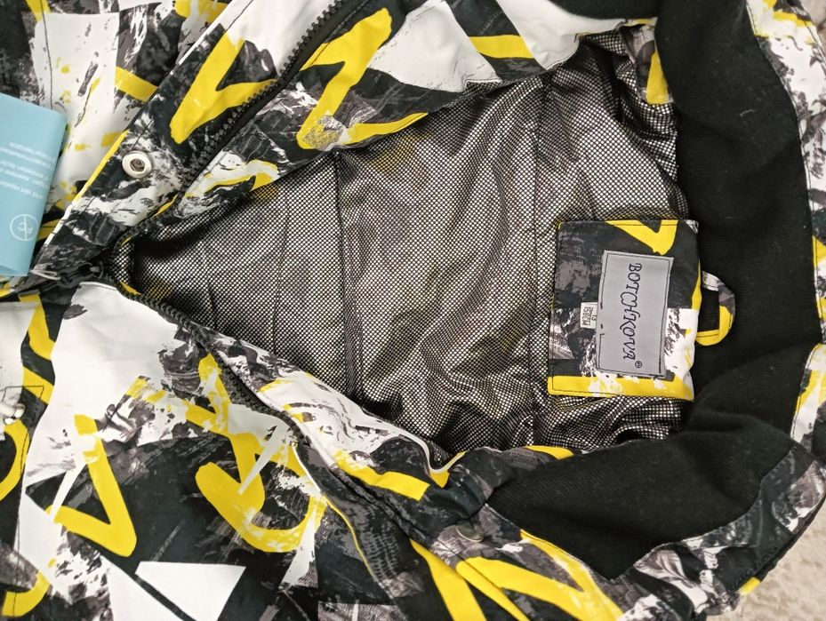 Кыскы камбинизон капешонымен