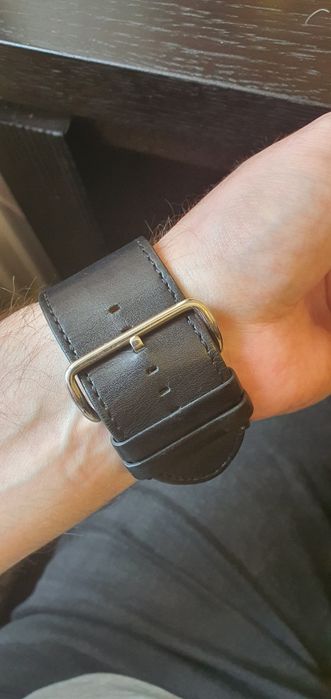 Ceas Guess curea piele stare buna cutie ,fossil, tissot, timex