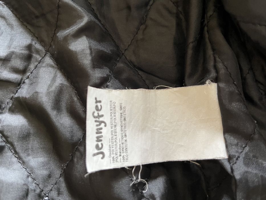 Продавам страхотно яке за момче