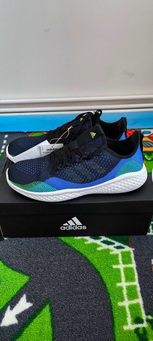 Adidas Fluidflow 2.0 44 2/3 noi in cutie