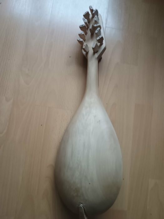 Продавам майсторска гъдулка