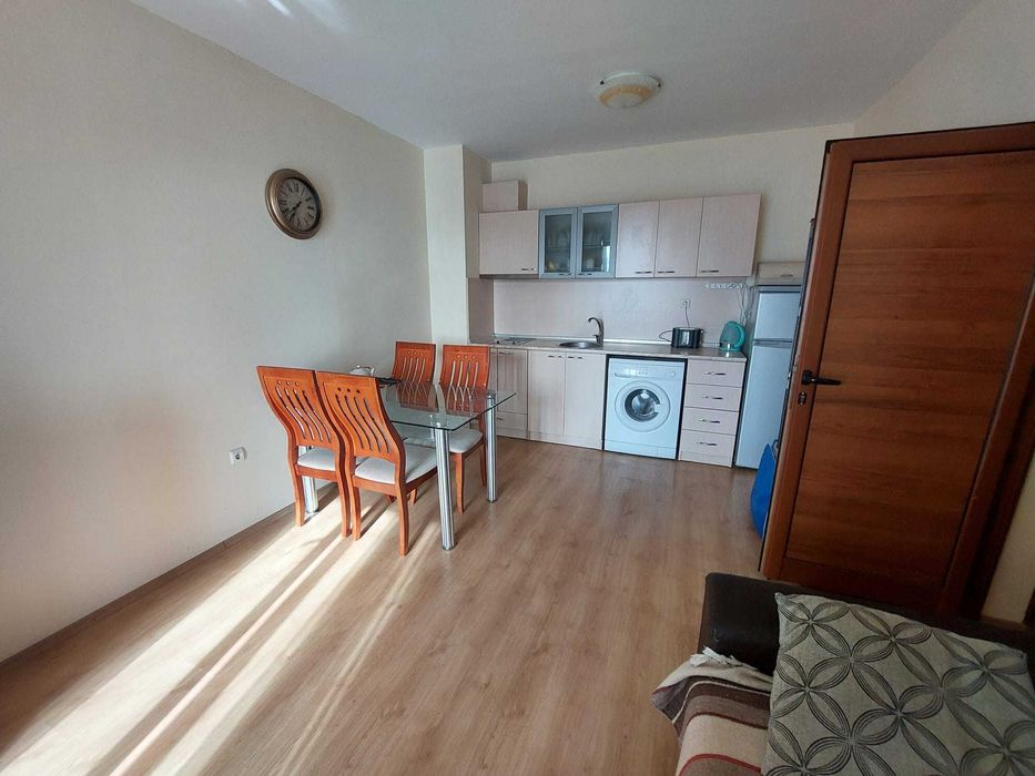 Продава се Двустаен апартамент в к.к. Слънчев бряг - 62 кв.м за 968 €/кв.м - Снимка #3
