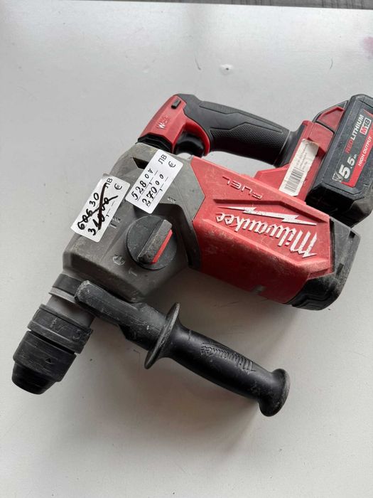 Акумулаторен перфоратор Milwaukee M18 FHX