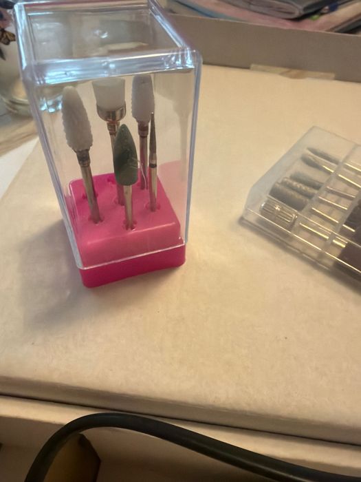 Електрическа пила за нокти