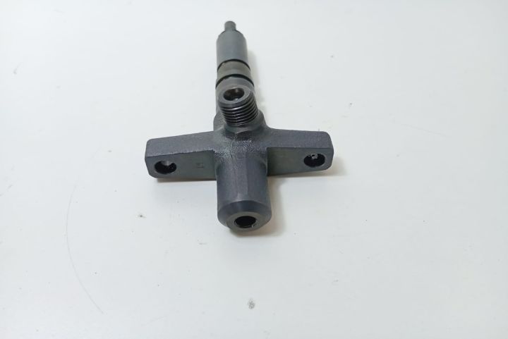 Injector 2.8 td 483Z484410 Mitsubishi Pajero a 3-a generatie (facelif