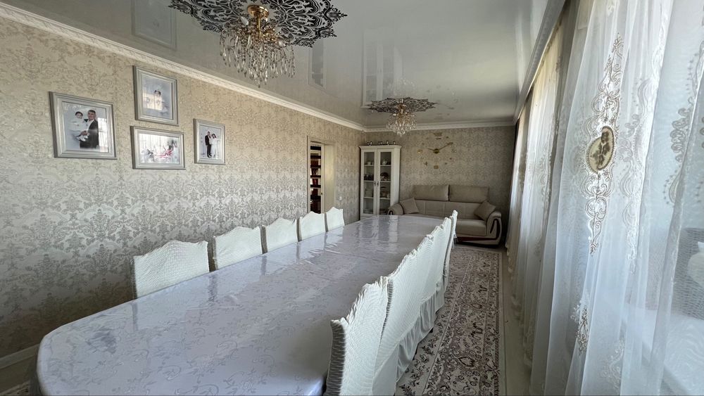 Продам стол со стульями