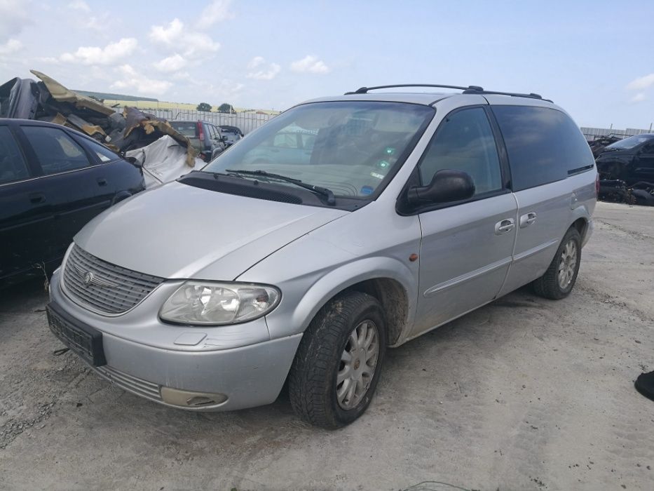 Продавам Крайслер Вояджър 2.5 ЦРДИ Chrysler Voyager 2.5