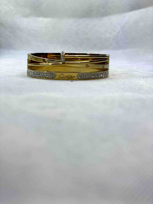 Браслет из нержавеющей стали с покрытием 18К золота – Роскошь и стиль