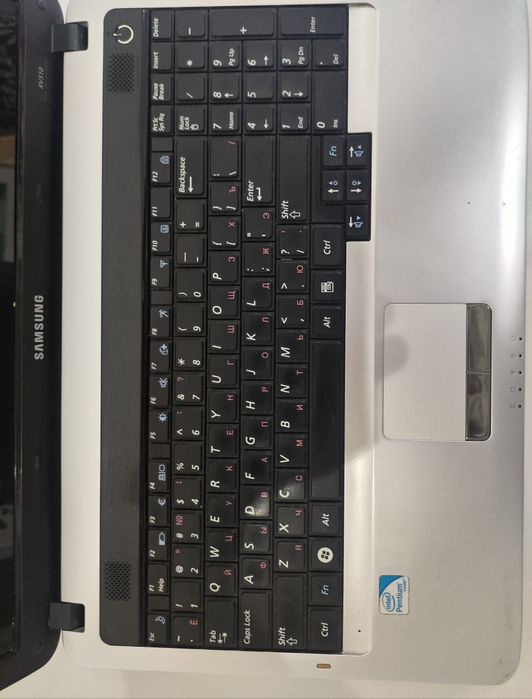 Ноутбук 3 шт. Самсунг, Асер. Леново.