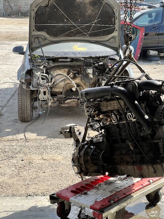 IServicii Mecanica auto  rapida ulei filtre motoare ambreiaj  cutie brate