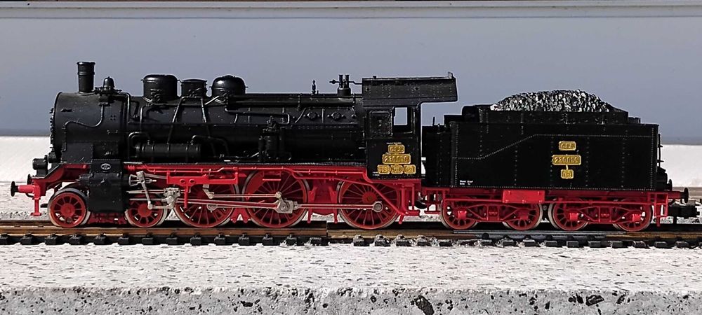Locomotiva cu aburI seria CFR 230.000 marca FLEISCHMAN 1.87 HO.