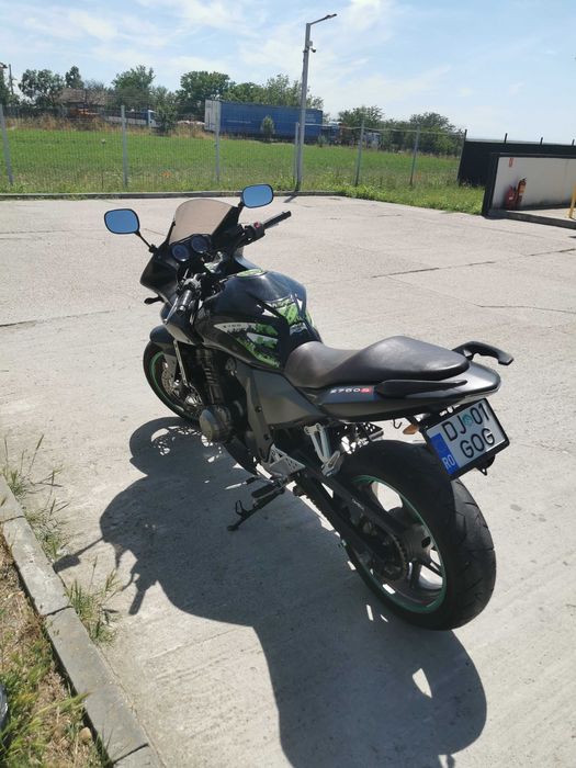 Motocicleta Kawasaki Z750S | 30k km