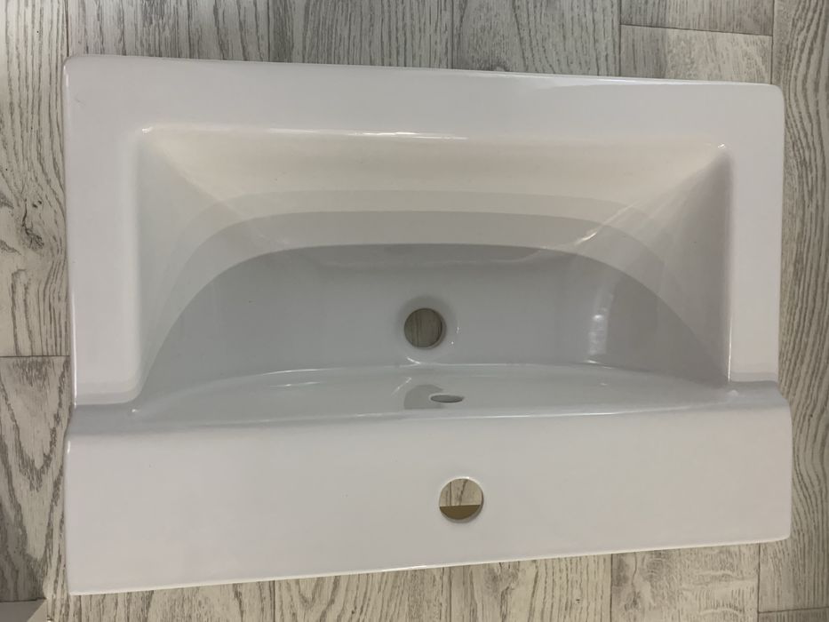 Продам раковину новую