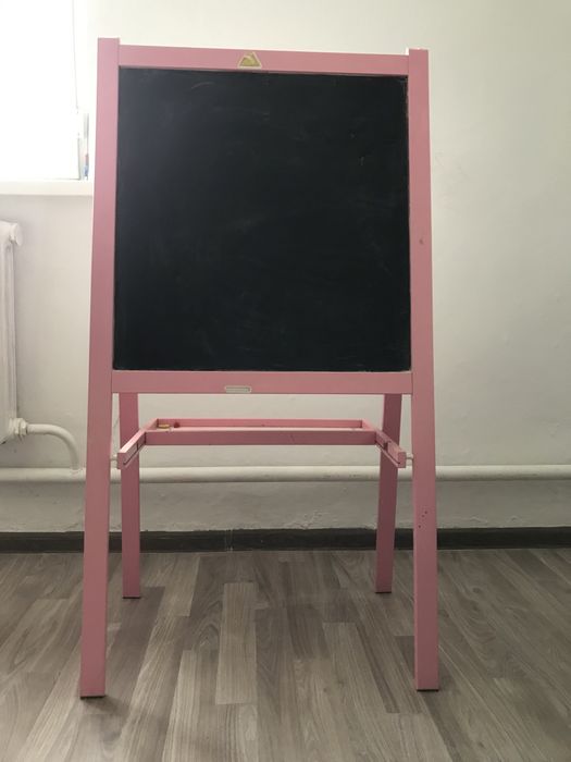 бутсы,лампа, доска