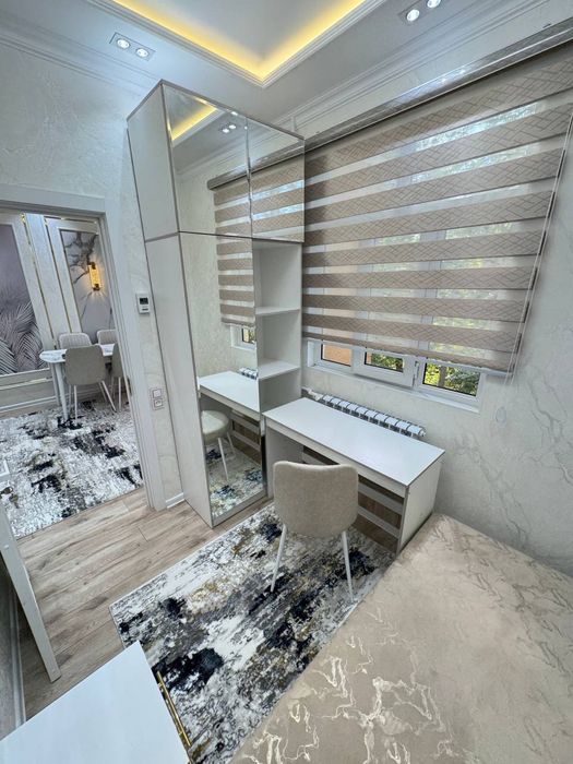 Срочна прадаётся квартира Чилонзор 19 метро Чилонзор