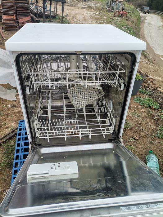 Съдомиялна машина