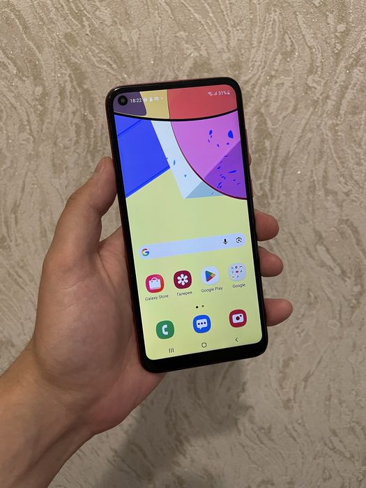 Продам Samsung A11.