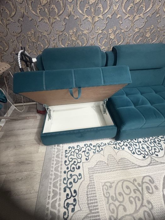 Мягкая мебель для гостиной