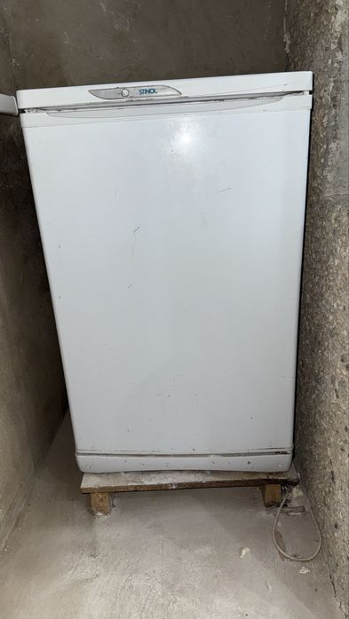 Морозильник продается
