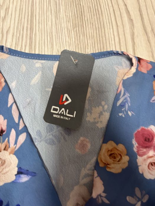 Rochie superba, noua, cu eticheta