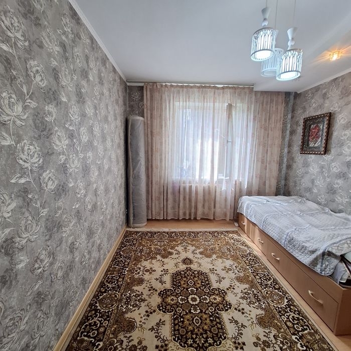 Продам 2хком квартиру район Рахмета.