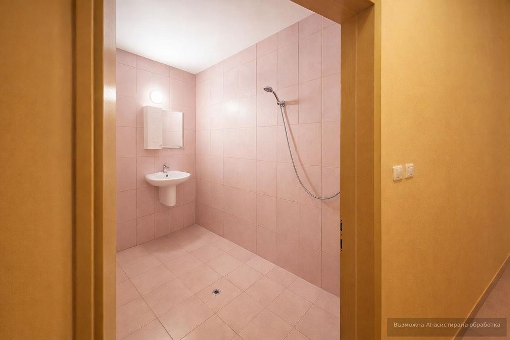 Топъл ДВУСТАЕН  апартамент в жк. Тракия