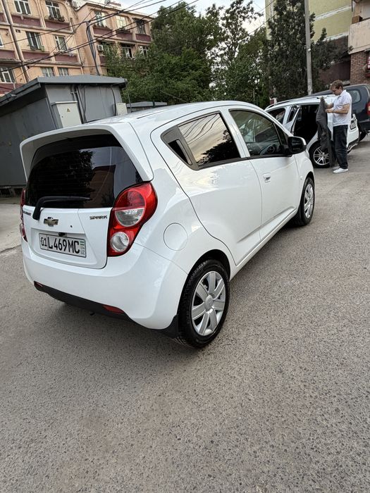 Chevrolet Spark 2017 — 3