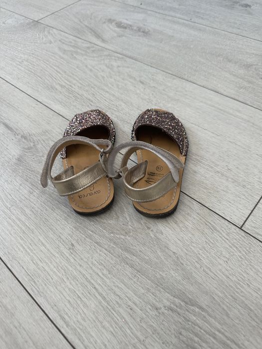 Sandale avarca marime 24