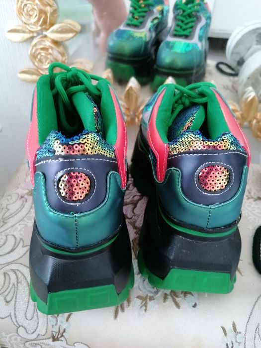 ЯРКИЕ КРАССОВКИ с алиэкспресса