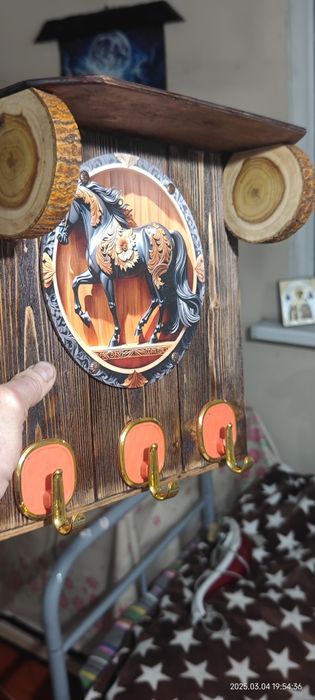 Вешалки деревяннные