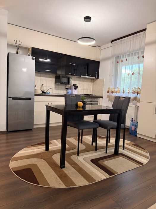 Apartament de inchiriat