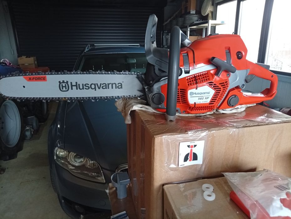 Хускварна 562хр ( чисто нова)