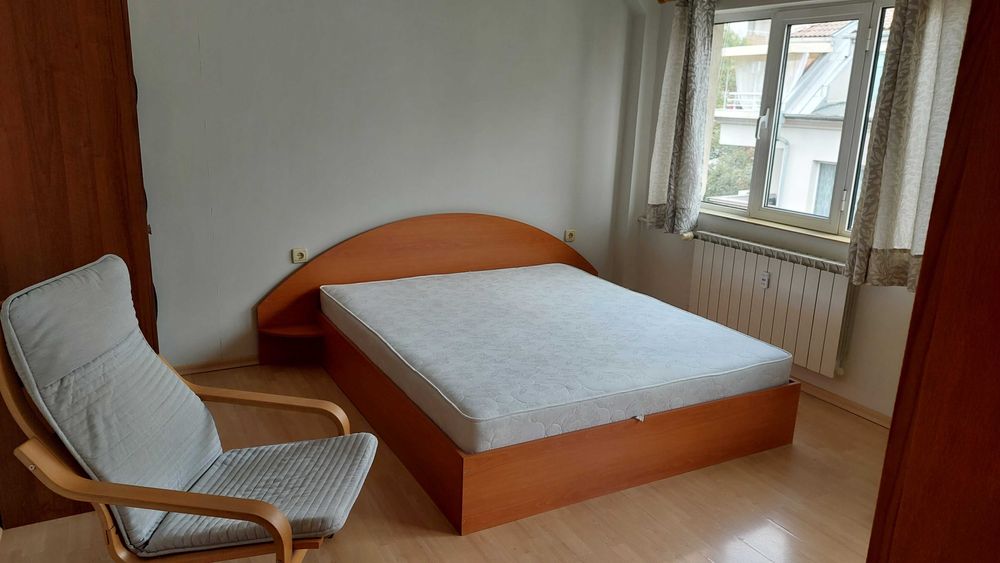 Дава се под наем Тристаен апартамент в София, Яворов - 100 кв.м за 612 € - Снимка #3