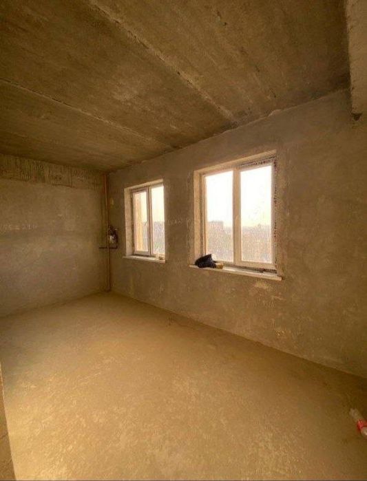 Vodnik tomonda 2 xonalik korobka sotiladi