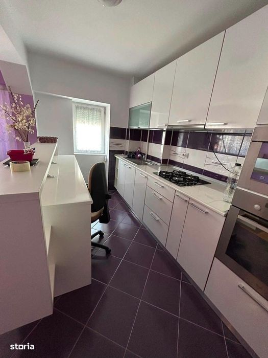 De vanzare apartament cu 3 camere, ultracentral, fix pe Bd.Roman Musat