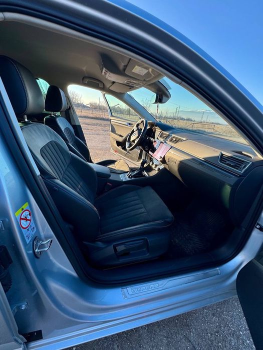 Skoda Superb 2.0 tsi 2024