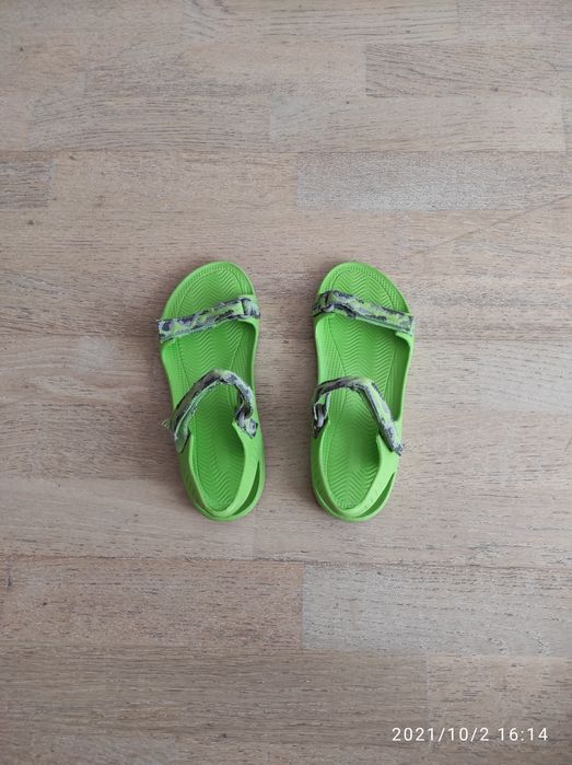 Sandale sport din spuma