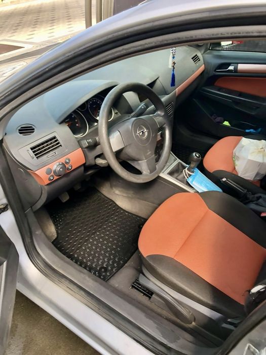 Opel Astra H 1.6