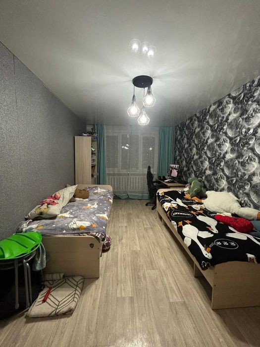 Продам трехкомнатную квартиру