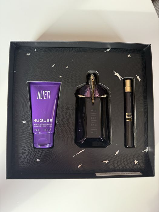 Нови Парфюми и сетове Lancome Versace Mugler Armani Black Opium