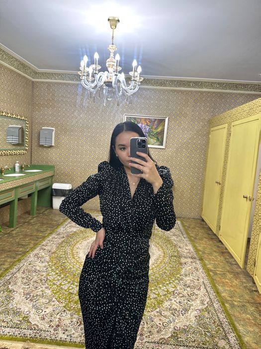 Шикарное вечернее платье горошек