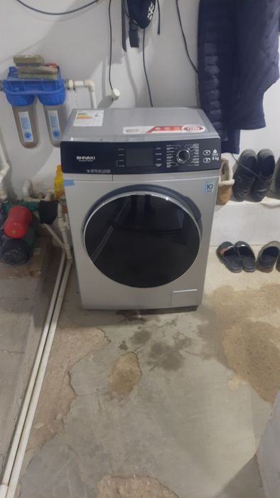 Стерални машинка сотилади