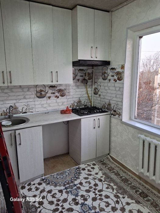 Продается 1 комнатная квартира. Мирзо Улугбекский район. Массив ТТЗ-4